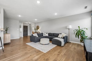 Stonelick Dr-S0407-011.jpg