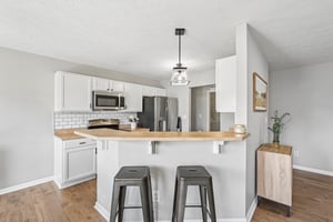 Stonelick Dr-S0407-020.jpg
