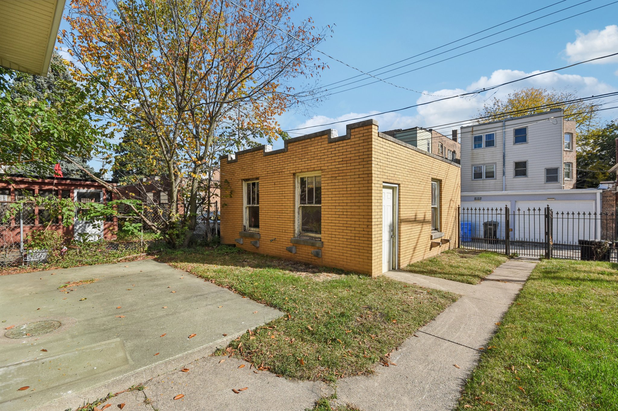 S Champlain Ave-S2410-040.jpg