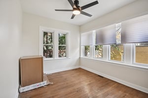 S Champlain Ave-S2410-033.jpg