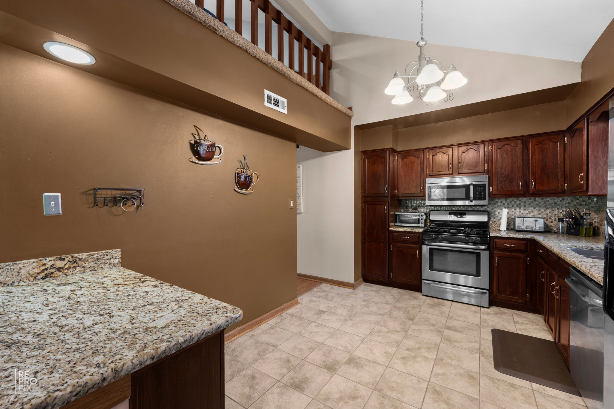 8154 168th Pl 3e, Tinley Park, IL 60477_006