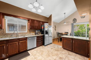 8154 168th Pl 3e, Tinley Park, IL 60477_009