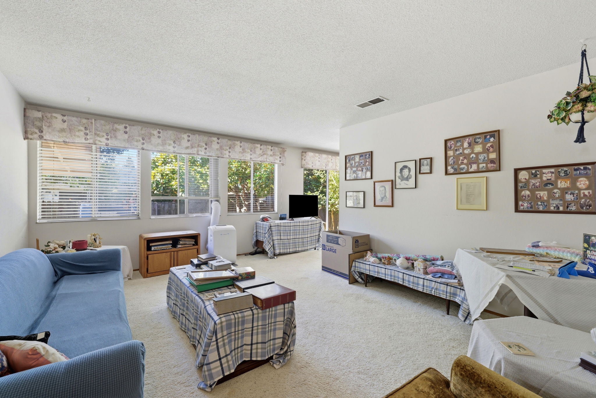 008_F8_8158 Chipwood Way