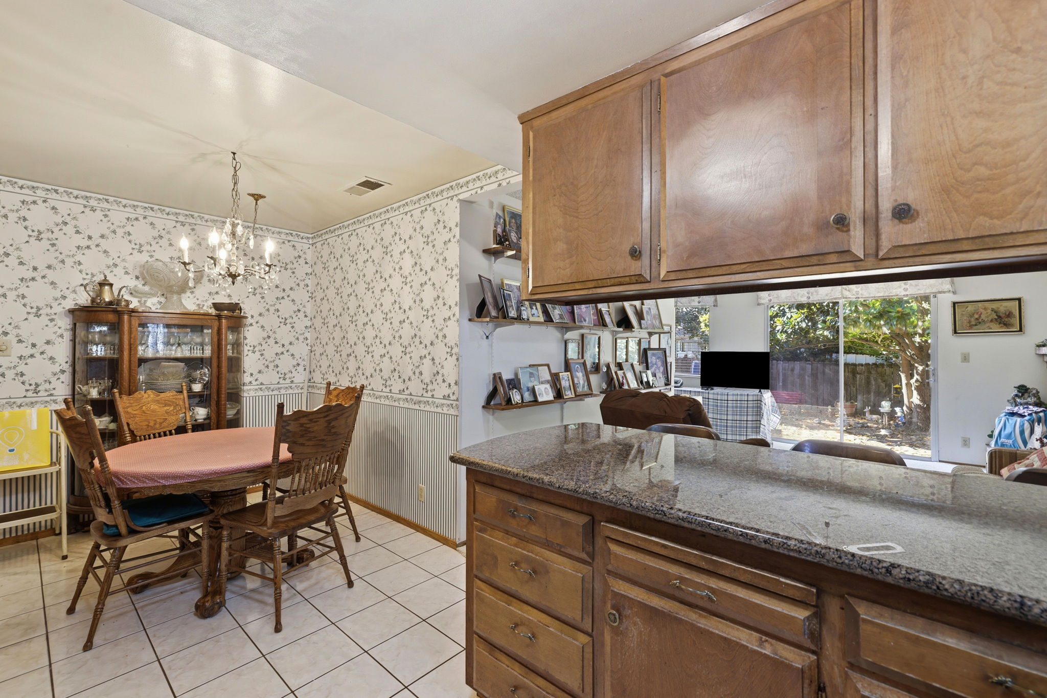 015_F8_8158 Chipwood Way
