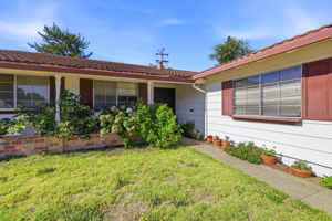 005_F8_8158 Chipwood Way