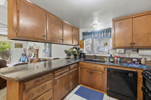 012_F8_8158 Chipwood Way