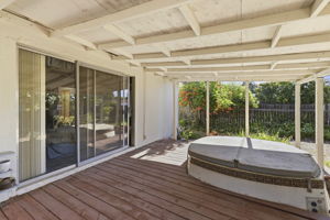 030_F8_8158 Chipwood Way