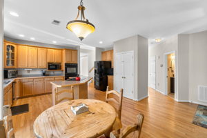 8158 Tenbrook Dr, Gainesville, VA 20155, USA Photo 19