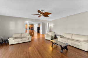 8158 Tenbrook Dr, Gainesville, VA 20155, USA Photo 12