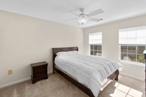 8158 Tenbrook Dr, Gainesville, VA 20155, USA Photo 28