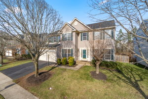 8158 Tenbrook Dr, Gainesville, VA 20155, USA Photo 1