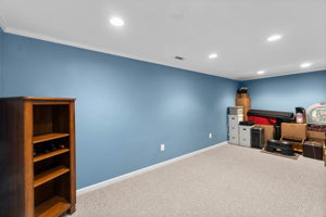 8158 Tenbrook Dr, Gainesville, VA 20155, USA Photo 44