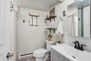 11th St-S0207-026.jpg