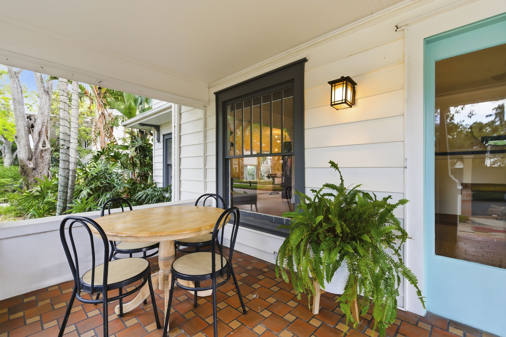 Front Exteriors (11)