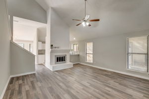 Ashmount Ln-009