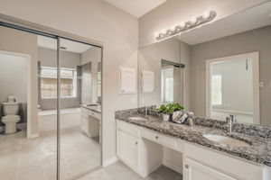 Ashmount Ln-024