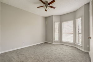 Ashmount Ln-019