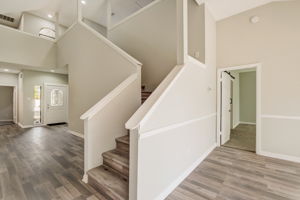 Ashmount Ln-006