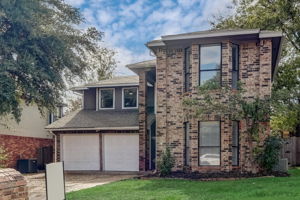 Ashmount Ln-001