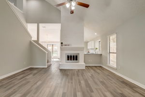 Ashmount Ln-010