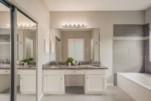 Ashmount Ln-023