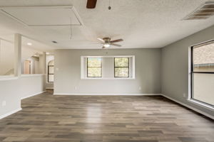 Ashmount Ln-029