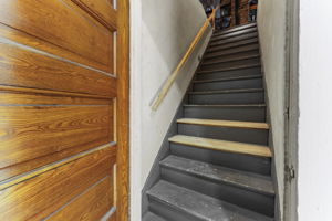  Photo 35