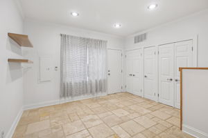 816 Hinman Ground Level Office, utility closets