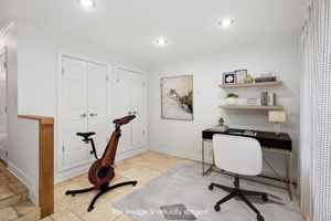 816 Hinman Ground Level Office