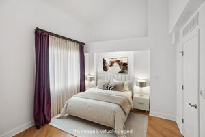 816 Hinman Primary Bedroom