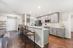 Kitchen/Breakfast Area
