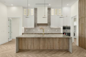 Breakfast Bar 1 of 2