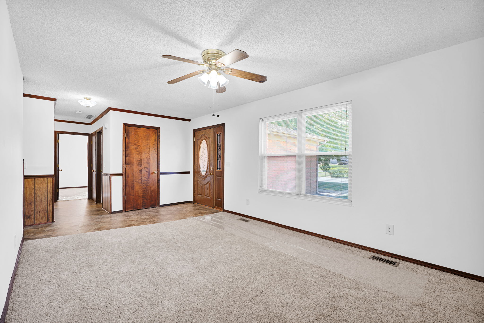 Clean, Fresh, Move-In Ready