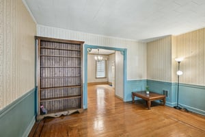 W Cedar St-S1208-008.jpg
