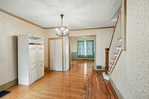 W Cedar St-S1208-015.jpg
