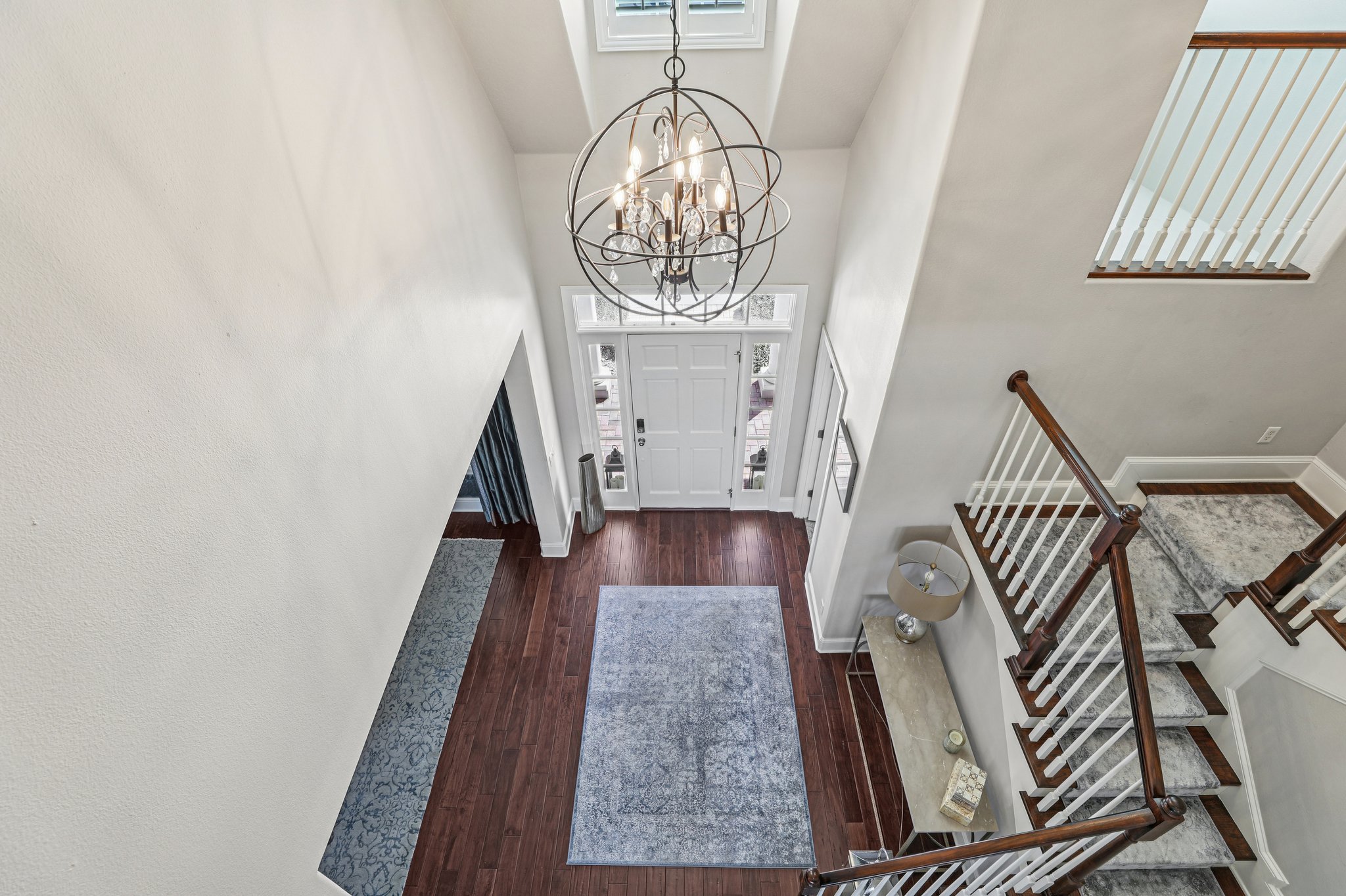 Tibet Butler Dr-L0502-006.jpg