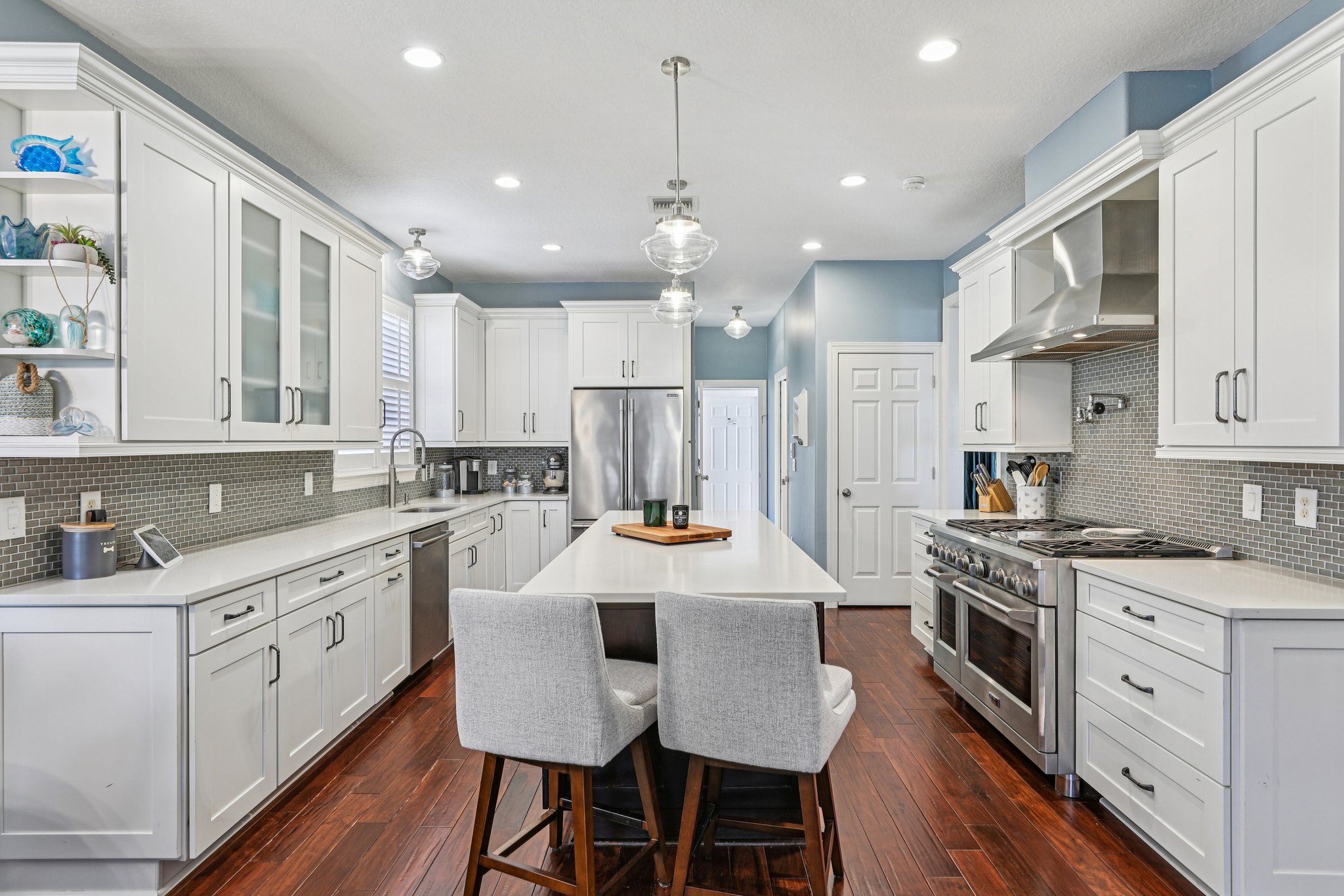 Tibet Butler Dr-L0502-017.jpg