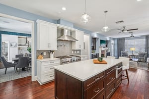 Tibet Butler Dr-L0502-016.jpg