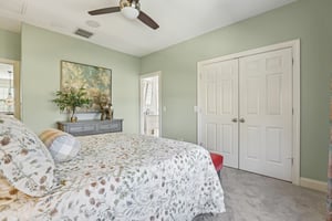 Tibet Butler Dr-L0502-042.jpg