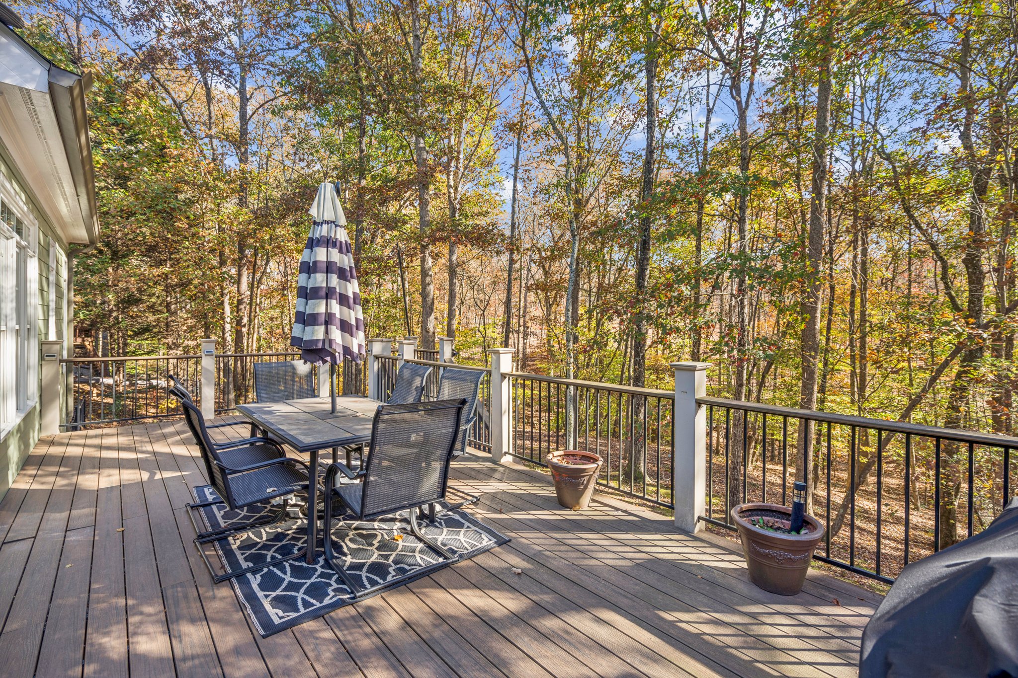 Local_Flavor_films- 8160 Willow Point, Gainesville, GA 30506-161.jpg