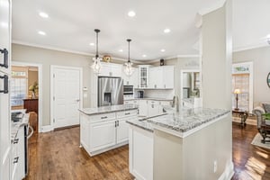 Local_Flavor_films- 8160 Willow Point, Gainesville, GA 30506-166.jpg