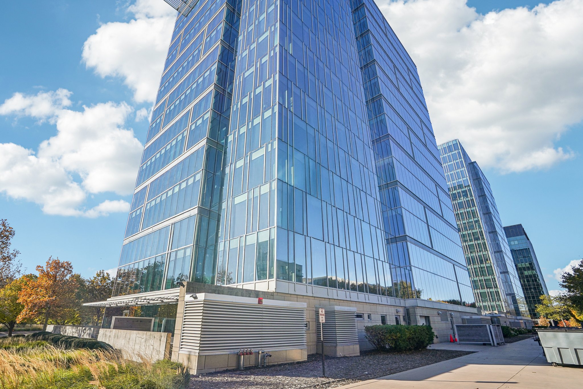 33rd Ave-S0411-1-005.jpg