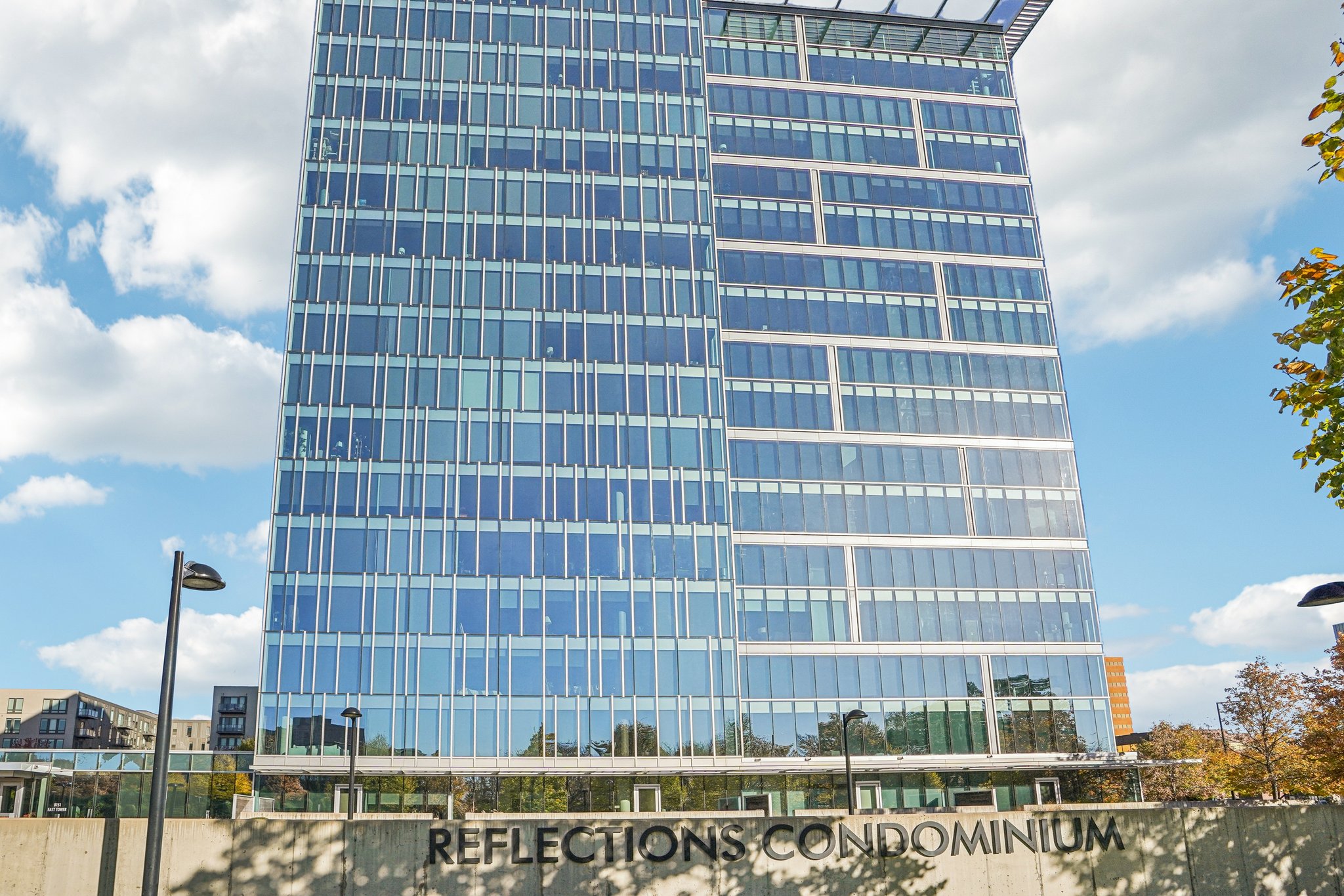 33rd Ave-S0411-1-008.jpg