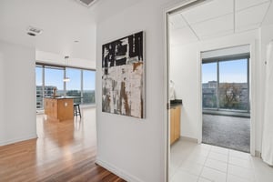 33rd Ave-S0111-002.jpg