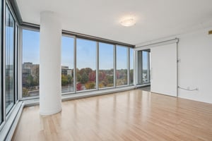 33rd Ave-S0111-005.jpg