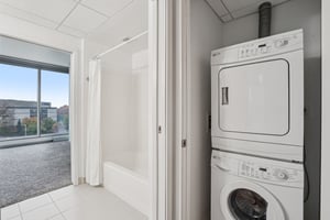 33rd Ave-S0111-021.jpg