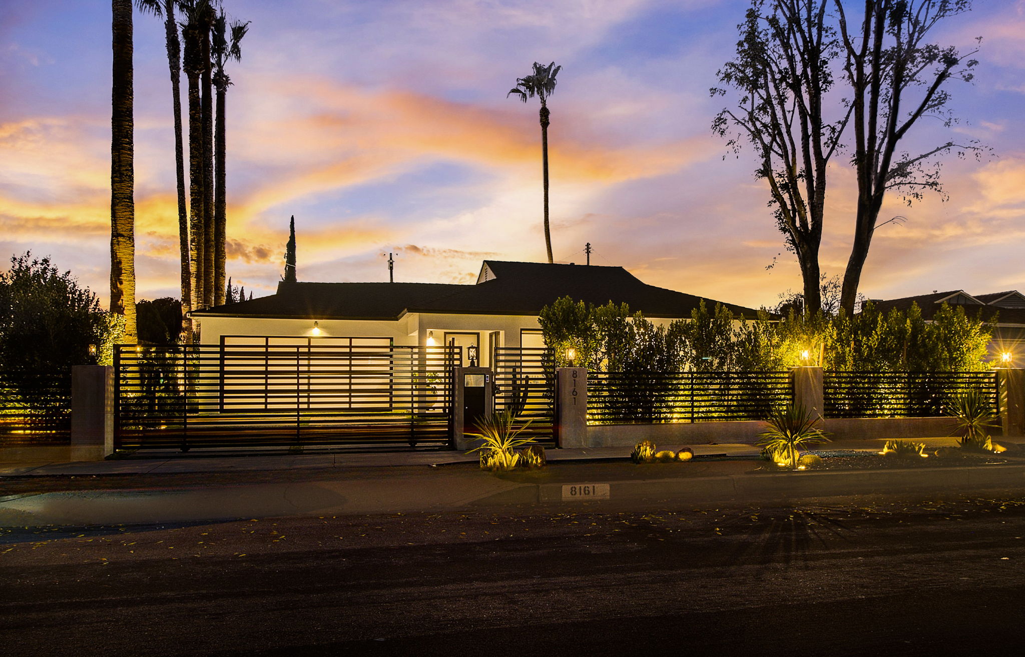 Encino Ave - VT-001