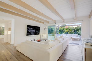 Encino Ave-025