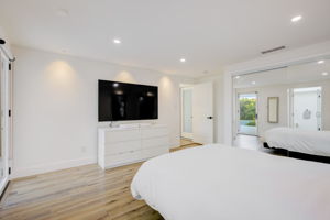 Encino Ave-043