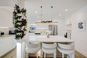 Encino Ave-033